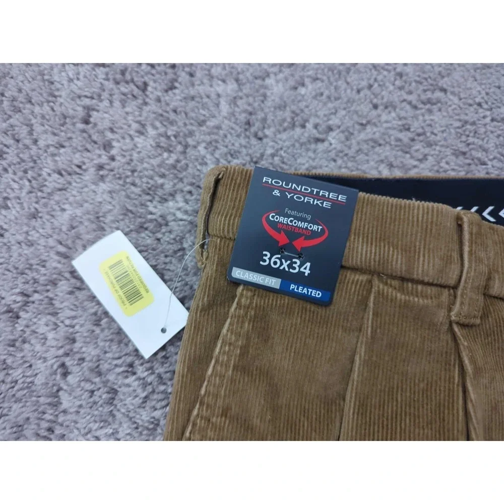 Roundtree & Yorke Pants Mens 36x34 Brown Corduroy Pleated Cuffed Hem Classic NEW